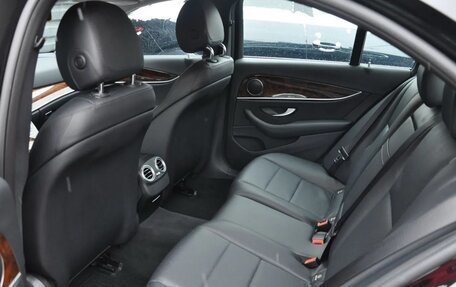 Mercedes-Benz E-Класс, 2016 год, 2 900 000 рублей, 7 фотография