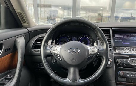 Infiniti QX70, 2016 год, 2 149 000 рублей, 13 фотография