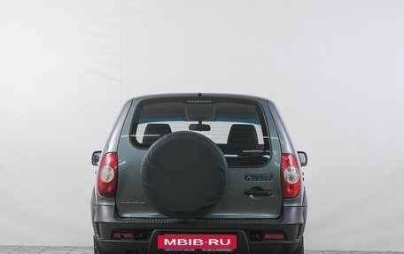 Chevrolet Niva I рестайлинг, 2017 год, 789 000 рублей, 6 фотография