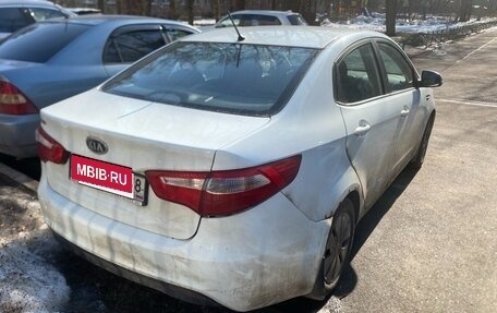 KIA Rio III рестайлинг, 2012 год, 400 000 рублей, 5 фотография