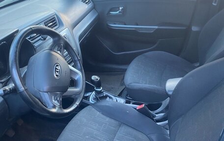 KIA Rio III рестайлинг, 2012 год, 400 000 рублей, 18 фотография