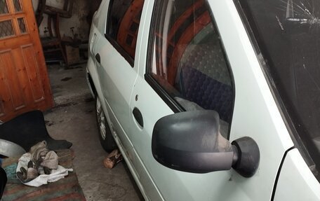 Renault Logan I, 2011 год, 120 000 рублей, 3 фотография