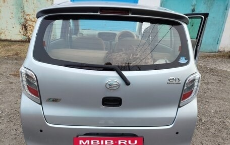 Daihatsu Mira e:S I рестайлинг, 2014 год, 650 000 рублей, 4 фотография