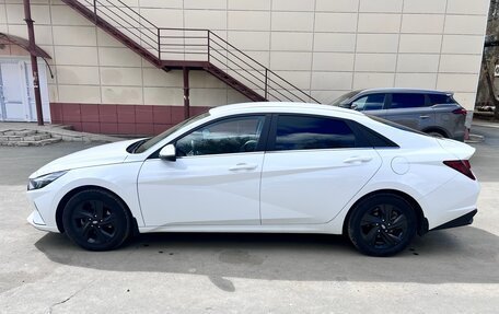 Hyundai Elantra, 2021 год, 1 750 000 рублей, 5 фотография