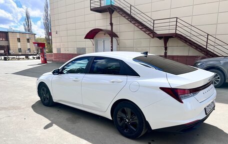 Hyundai Elantra, 2021 год, 1 750 000 рублей, 4 фотография