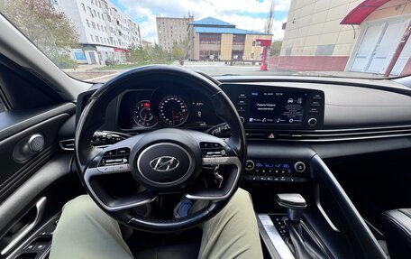 Hyundai Elantra, 2021 год, 1 750 000 рублей, 7 фотография
