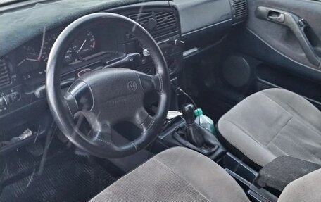 Volkswagen Passat B4, 1994 год, 250 000 рублей, 8 фотография