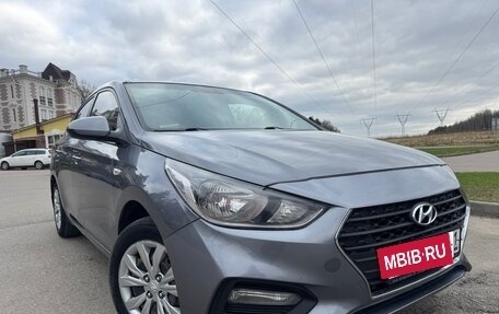 Hyundai Solaris II рестайлинг, 2018 год, 950 000 рублей, 2 фотография