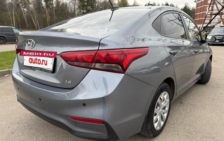 Hyundai Solaris II рестайлинг, 2018 год, 950 000 рублей, 5 фотография