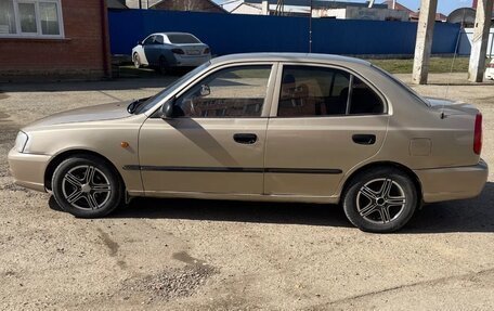 Hyundai Accent II, 2005 год, 320 000 рублей, 2 фотография