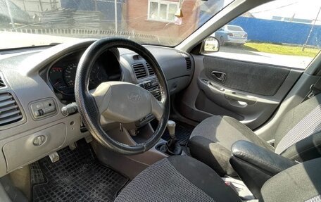 Hyundai Accent II, 2005 год, 320 000 рублей, 7 фотография