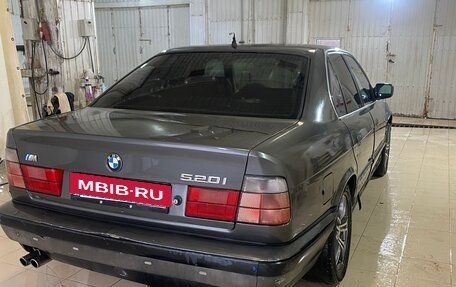 BMW 5 серия, 1988 год, 150 000 рублей, 4 фотография
