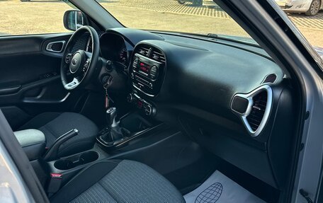 KIA Soul III, 2020 год, 1 600 000 рублей, 17 фотография