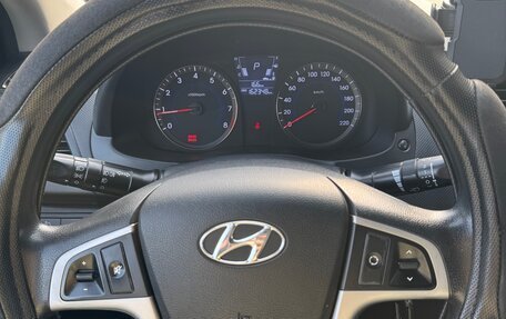 Hyundai Solaris II рестайлинг, 2013 год, 950 000 рублей, 11 фотография