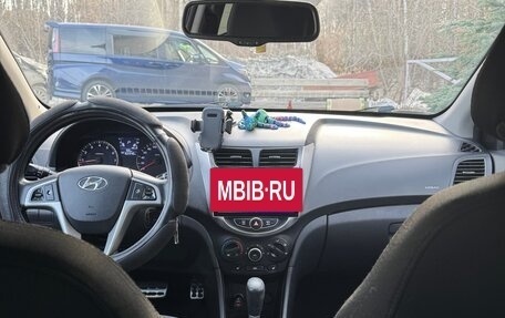 Hyundai Solaris II рестайлинг, 2013 год, 950 000 рублей, 15 фотография