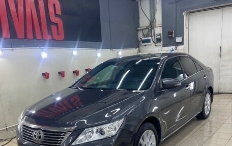 Toyota Camry, 2013 год, 1 550 000 рублей, 2 фотография