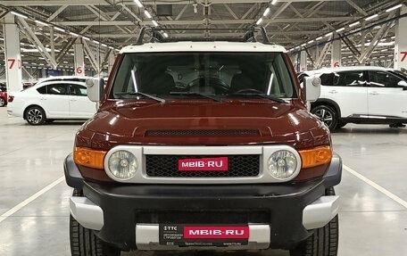 Toyota FJ Cruiser, 2011 год, 3 350 000 рублей, 2 фотография