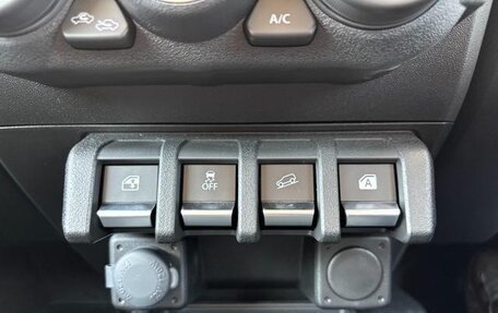 Suzuki Jimny, 2022 год, 1 649 000 рублей, 16 фотография