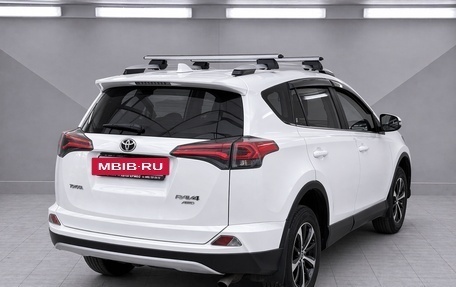 Toyota RAV4, 2015 год, 1 950 000 рублей, 4 фотография