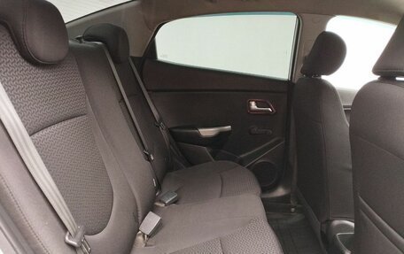 KIA Rio III рестайлинг, 2017 год, 900 000 рублей, 11 фотография