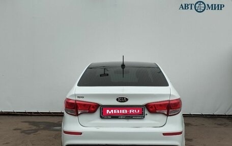 KIA Rio III рестайлинг, 2017 год, 900 000 рублей, 7 фотография