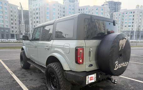 Ford Bronco, 2023 год, 6 900 000 рублей, 4 фотография
