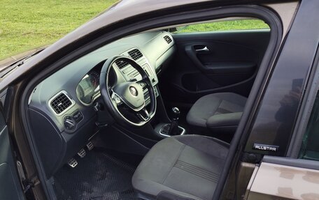 Volkswagen Polo VI (EU Market), 2016 год, 750 000 рублей, 7 фотография