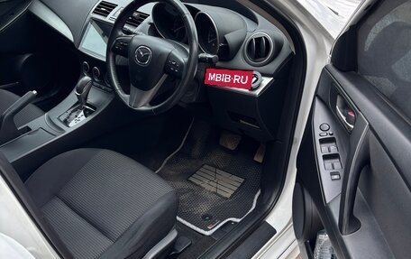 Mazda Axela, 2013 год, 1 070 000 рублей, 10 фотография