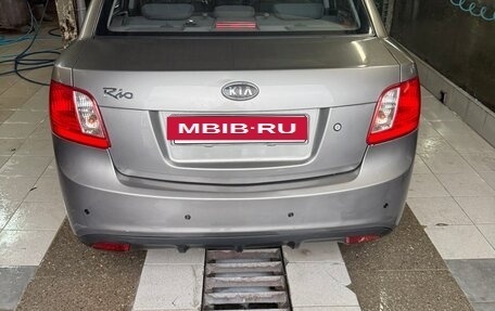 KIA Rio II, 2011 год, 700 000 рублей, 4 фотография