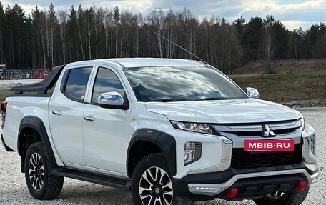 Mitsubishi L200 IV рестайлинг, 2023 год, 4 000 000 рублей, 6 фотография