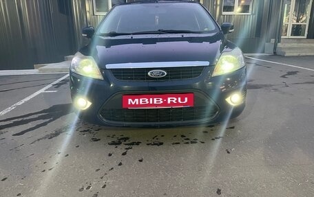 Ford Focus II рестайлинг, 2010 год, 690 000 рублей, 2 фотография