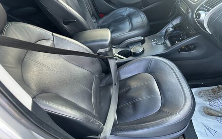 Hyundai ix35 I рестайлинг, 2010 год, 900 000 рублей, 10 фотография