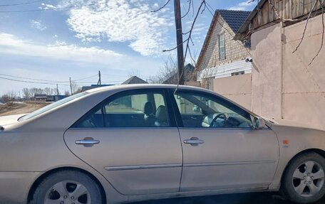 Toyota Camry V40, 2002 год, 620 000 рублей, 3 фотография