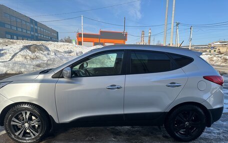 Hyundai ix35 I рестайлинг, 2010 год, 900 000 рублей, 3 фотография