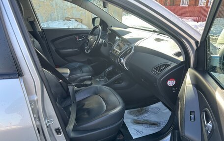 Hyundai ix35 I рестайлинг, 2010 год, 900 000 рублей, 9 фотография