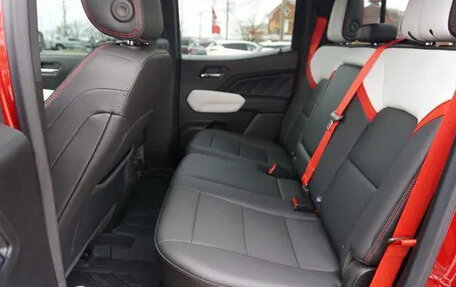 GMC Canyon, 2024 год, 7 304 219 рублей, 17 фотография