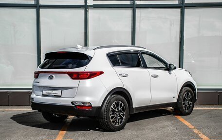 KIA Sportage IV рестайлинг, 2019 год, 2 500 000 рублей, 2 фотография