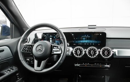 Mercedes-Benz GLB, 2020 год, 4 800 000 рублей, 15 фотография
