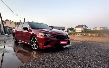 Toyota Camry, 2017 год, 2 050 000 рублей, 1 фотография