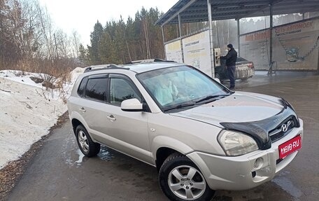 Hyundai Tucson III, 2007 год, 650 000 рублей, 1 фотография