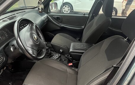 Chevrolet Niva I рестайлинг, 2017 год, 750 000 рублей, 5 фотография