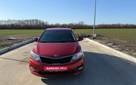 KIA Rio III рестайлинг, 2015 год, 1 079 000 рублей, 9 фотография