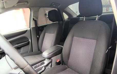 Ford Focus II рестайлинг, 2010 год, 620 000 рублей, 18 фотография