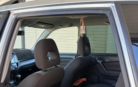 Toyota RAV4, 2004 год, 930 000 рублей, 4 фотография