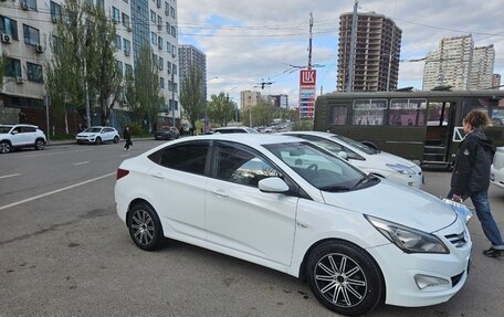 Hyundai Solaris II рестайлинг, 2016 год, 580 000 рублей, 2 фотография