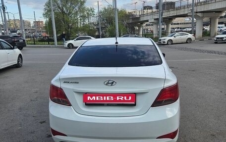 Hyundai Solaris II рестайлинг, 2016 год, 580 000 рублей, 4 фотография
