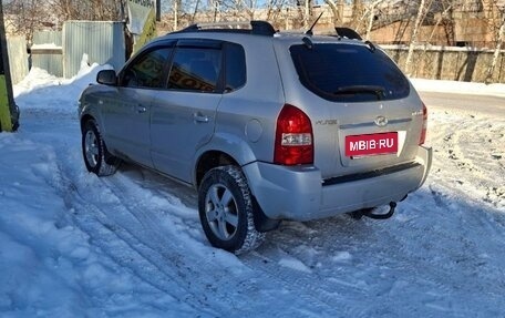 Hyundai Tucson III, 2007 год, 650 000 рублей, 4 фотография