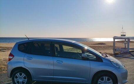 Honda Fit III, 2012 год, 690 000 рублей, 5 фотография