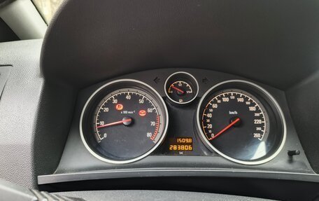 Opel Zafira B, 2012 год, 670 000 рублей, 2 фотография