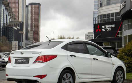 Hyundai Solaris II рестайлинг, 2015 год, 898 000 рублей, 4 фотография